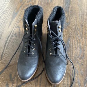 Brand new BC Hood Boot in black. Sz 7.5